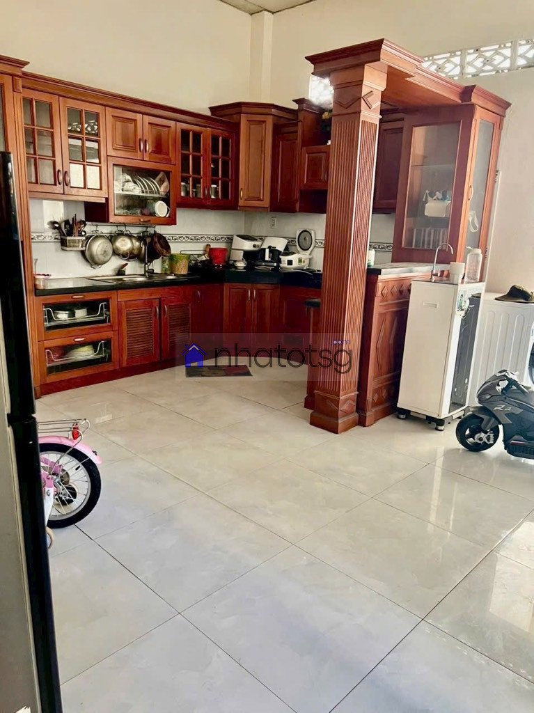 MẶT TIỀN KINH DOANH SẦM UẤT, NGAY CHỢ ĐÔNG THẠNH 4 - NỞ HẬU TÀI LỘC.