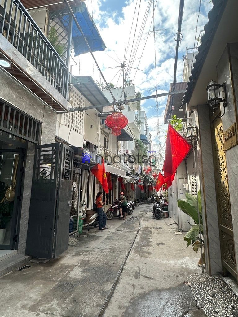 ĐẸP LUNG LINH - TRUNG TÂM TIỆN ÍCH - HXH - 2 TẦNG - GIÁP GÒ VẤP