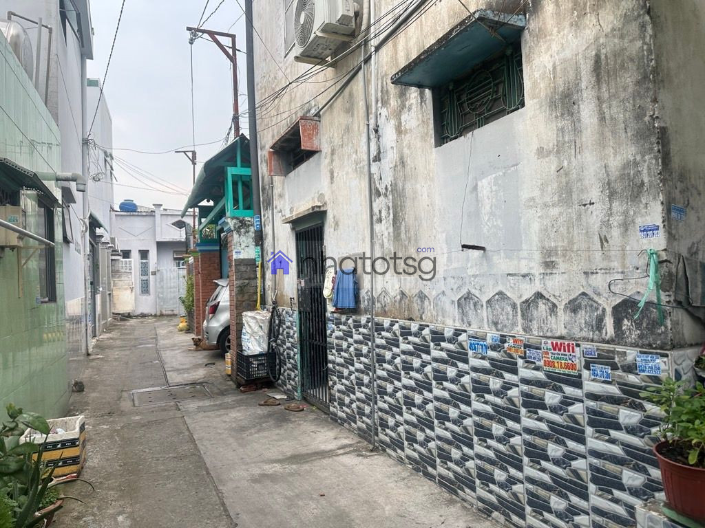 HẺM 3M THÔNG TỨ TUNG - NGAY CHỢ VẠN HẠNH - NGANG ĐỈNH 11.5M - NGAY TRUNG TÂM TRUNG CHÁNH