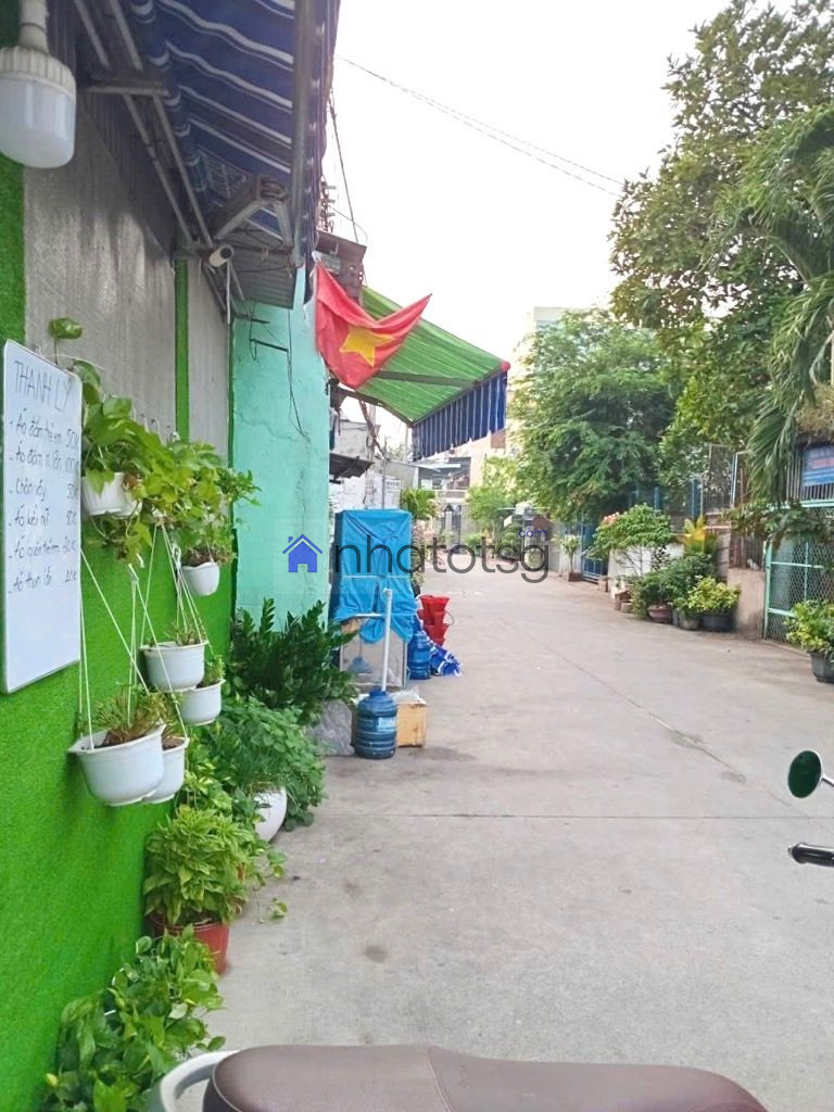 LÔ GÓC MẶT TIỀN ĐƯỜNG 10M, THÔNG TỨ TUNG.