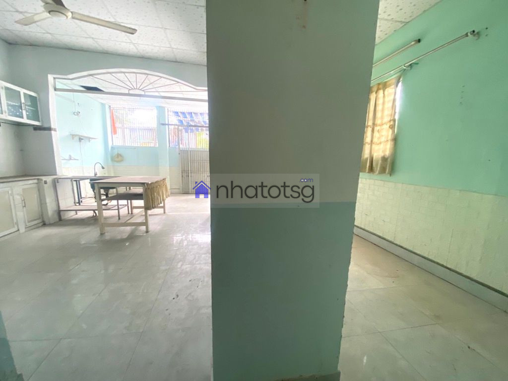 LÔ GÓC MẶT TIỀN ĐƯỜNG 10M, THÔNG TỨ TUNG.