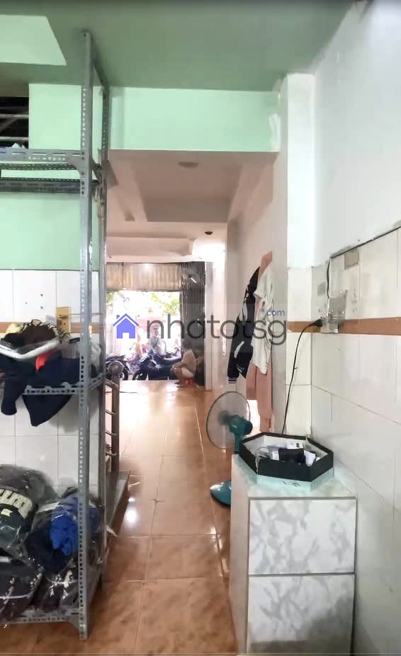 VỊ TRÍ ĐẮC ĐỊA, HIẾM NHÀ BÁN, ĐƯỜNG THÔNG THOÁNG VÀ THUẬN TIỆN DI CHUYỂN. 