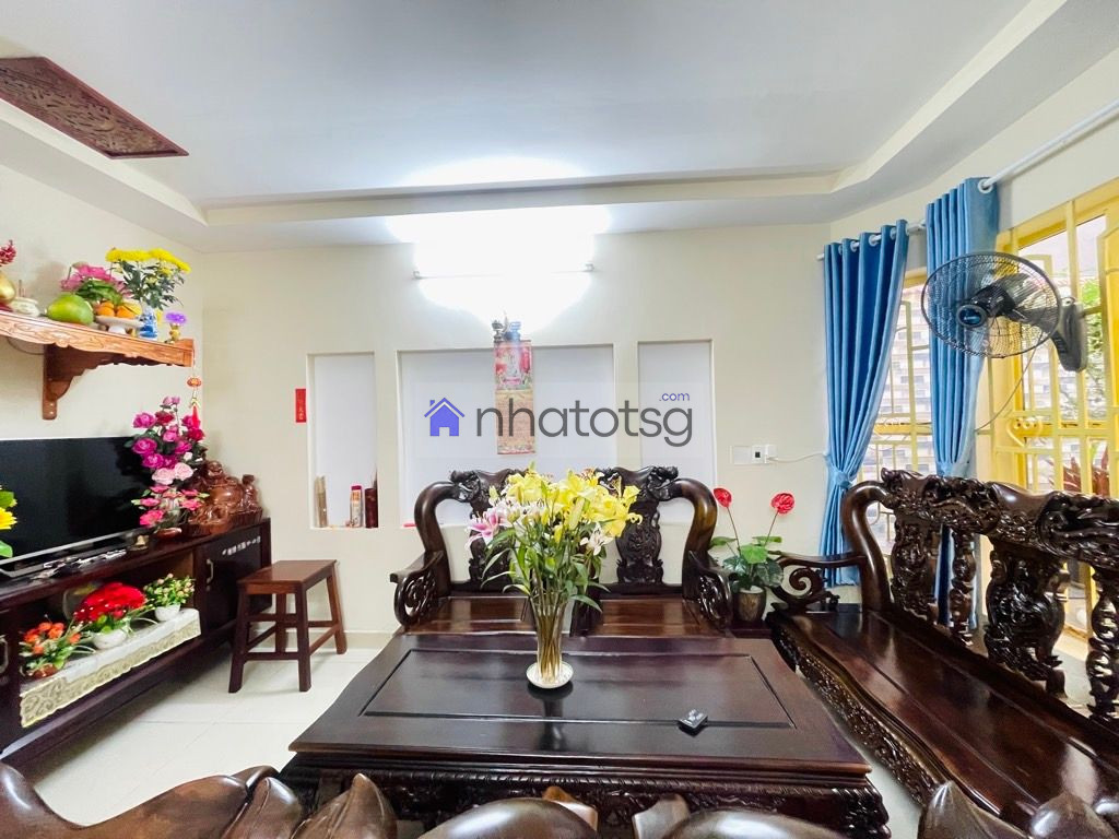 GẦN MT, HẺM RỘNG THOÁNG. GẦN 100M2 - NGANG 5M VUÔNG NỞ HẬU NHẸ TÀI LỘC CỰC ĐẸP.( ĐÃ BÁN )