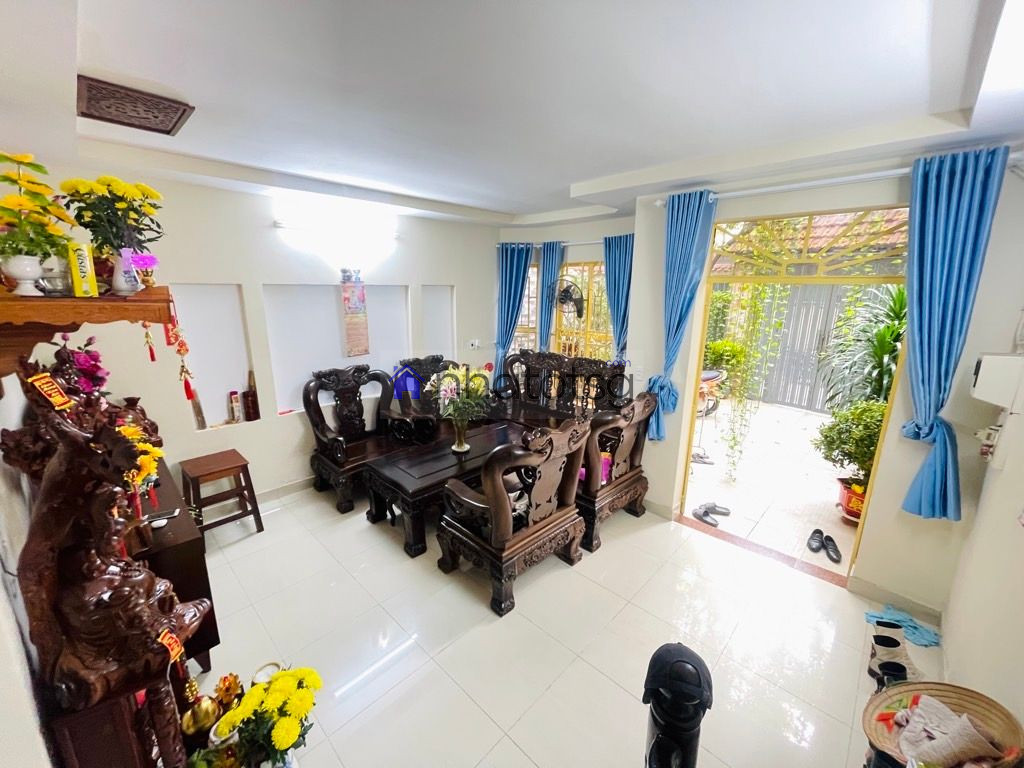 GẦN MT, HẺM RỘNG THOÁNG. GẦN 100M2 - NGANG 5M VUÔNG NỞ HẬU NHẸ TÀI LỘC CỰC ĐẸP.( ĐÃ BÁN )