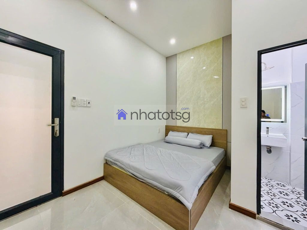 MẶT TIỀN KINH DOANH SẦM UẤT. NGANG 4M CHUẨN - VỪA Ở HAY CHO THUÊ GIỪ TIỀN TỐT - VỊ TRÍ ĐẸP