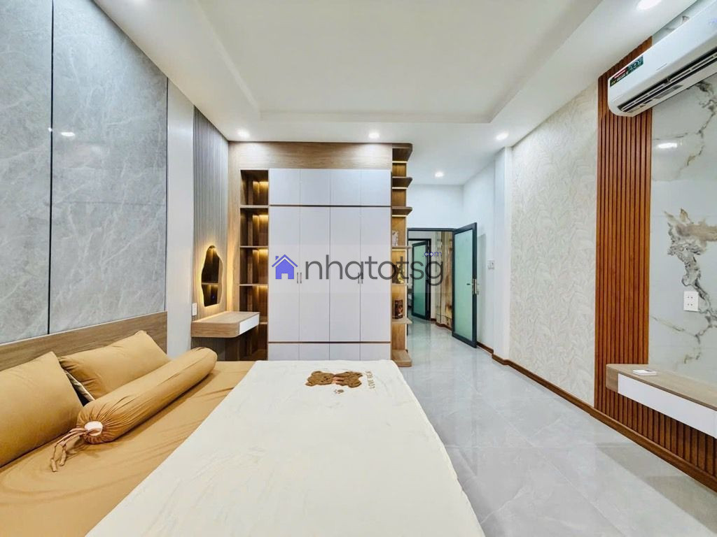 MẶT TIỀN KINH DOANH SẦM UẤT. NGANG 4M CHUẨN - VỪA Ở HAY CHO THUÊ GIỪ TIỀN TỐT - VỊ TRÍ ĐẸP