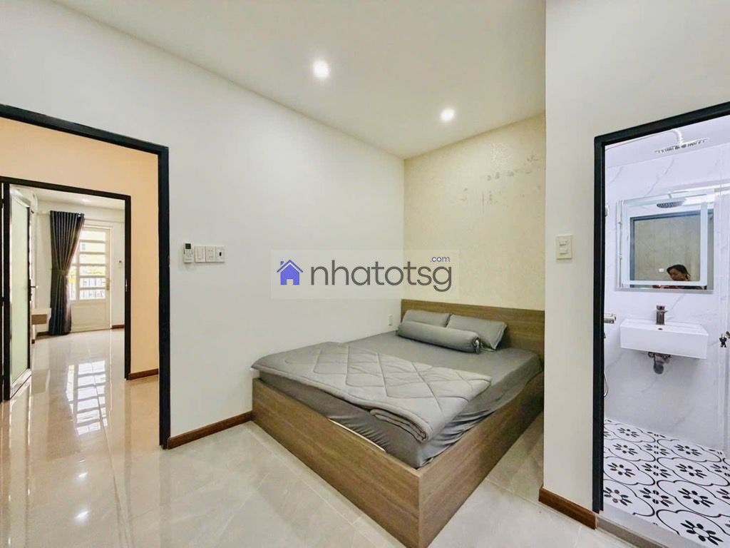 MẶT TIỀN KINH DOANH SẦM UẤT. NGANG 4M CHUẨN - VỪA Ở HAY CHO THUÊ GIỪ TIỀN TỐT - VỊ TRÍ ĐẸP