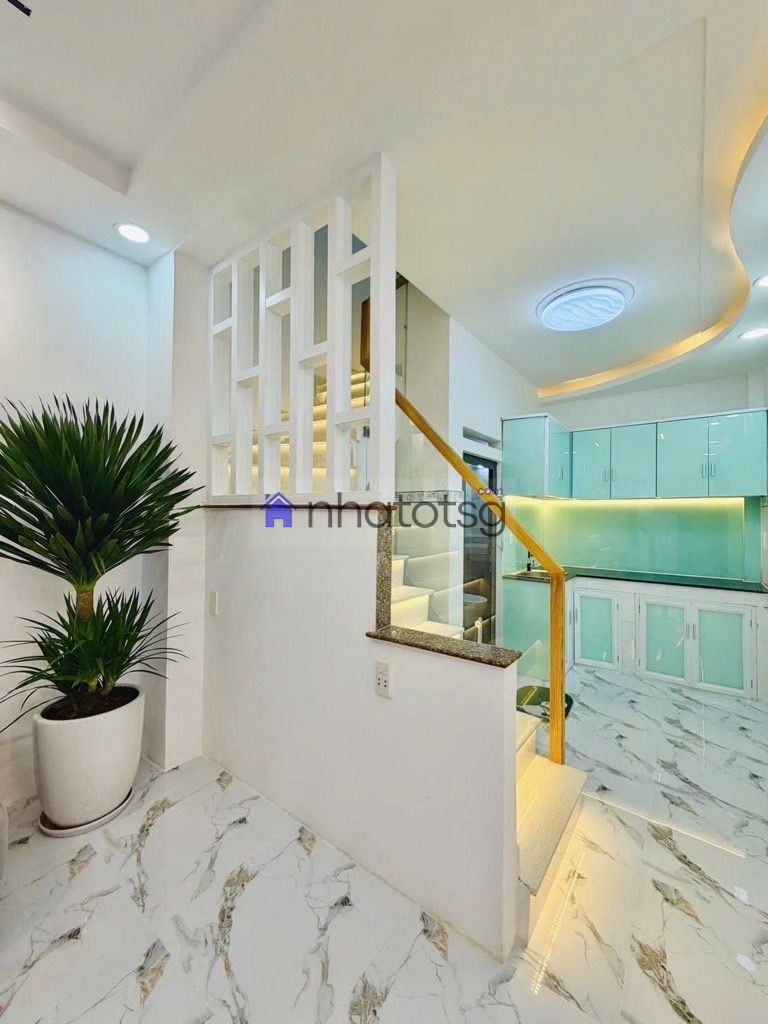 10M RA ĐƯỜNG THÔNG KD. VỊ TRÍ ĐẸP - 3PN - CHO THUÊ TỐT - GẦN CÔNG VIÊN LÀNG HOA.