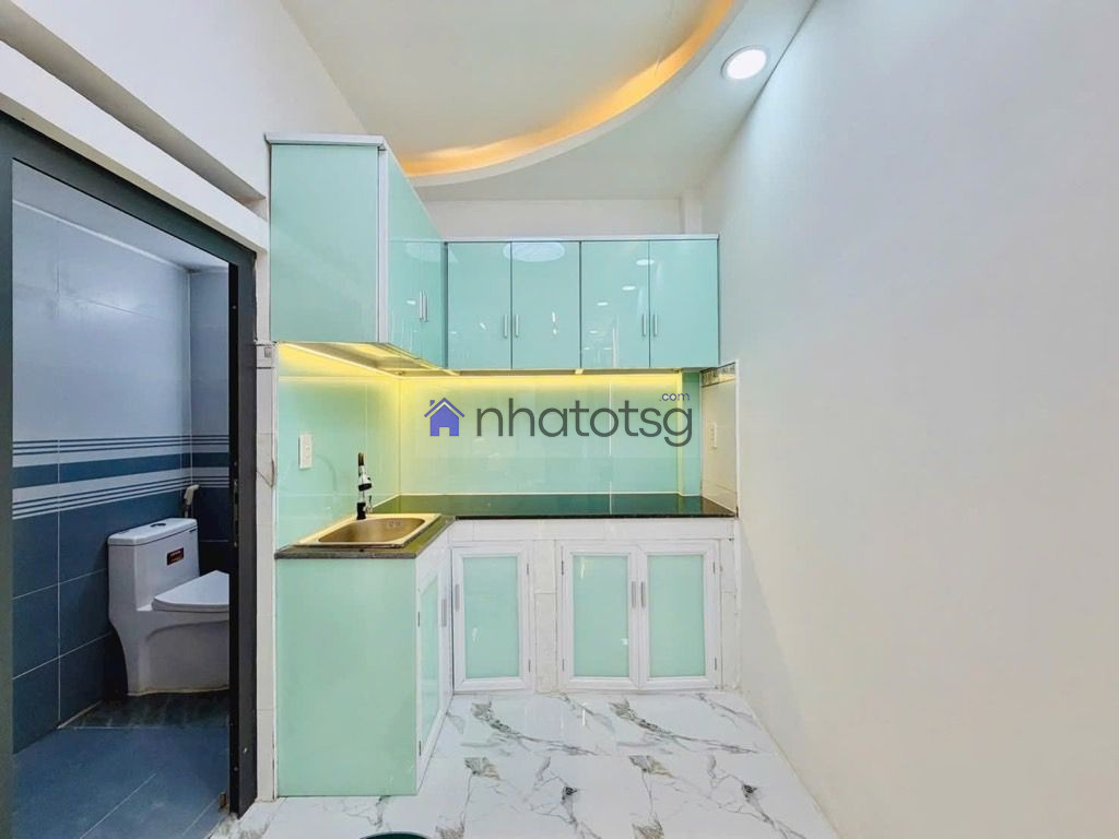 10M RA ĐƯỜNG THÔNG KD. VỊ TRÍ ĐẸP - 3PN - CHO THUÊ TỐT - GẦN CÔNG VIÊN LÀNG HOA.