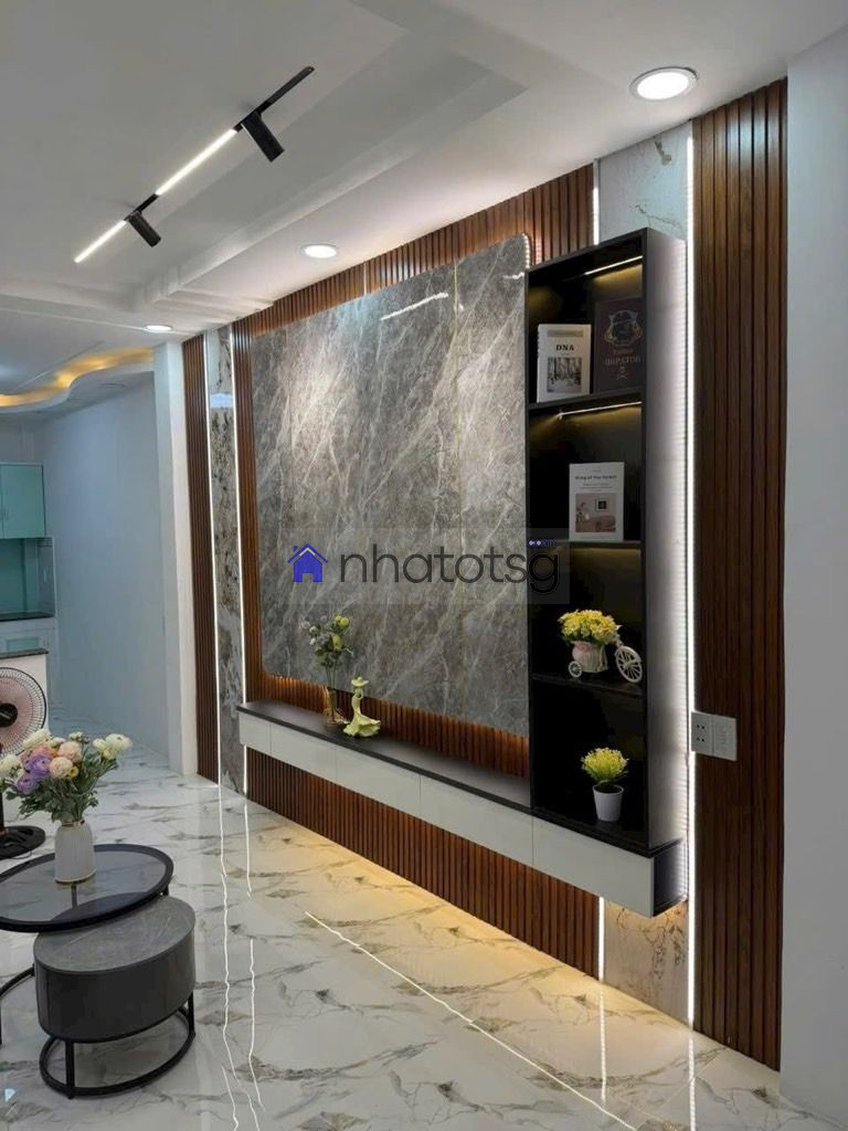 10M RA ĐƯỜNG THÔNG KD. VỊ TRÍ ĐẸP - 3PN - CHO THUÊ TỐT - GẦN CÔNG VIÊN LÀNG HOA.