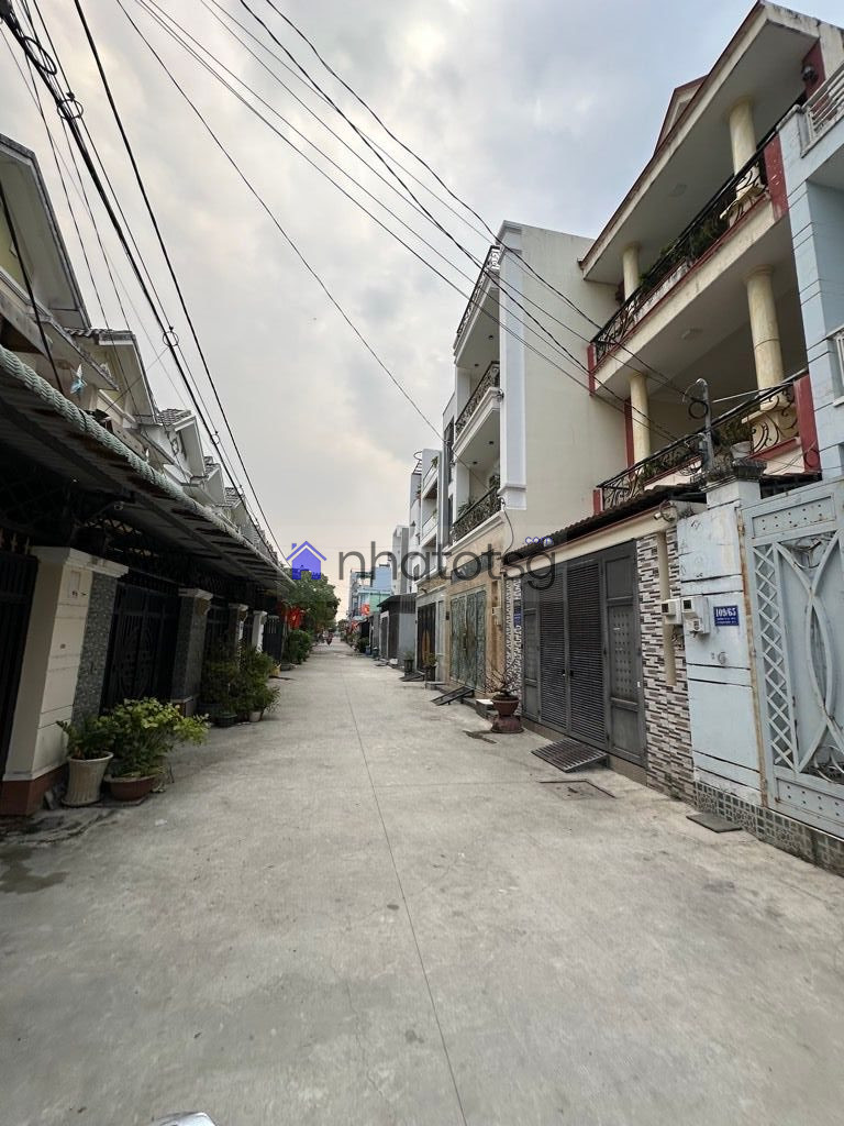 HẺM 6M THÔNG - 2 TẦNG BTCT. SỔ VUÔNG ĐẸP, HOÀN CÔNG ĐỦ PHÁP LÝ CHUẨN, CÔNG CHỨNG NGAY.