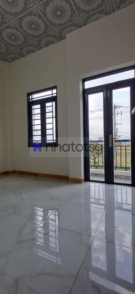 MẶT TIỀN, ĐƯỜNG 12M, 2 TẦNG.