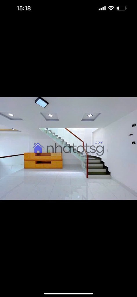 HẺM XE HƠI THÔNG.  NGANG GẦN 5M. SỔ VUÔNG VỨC, KHÔNG LỖI PHONG THUỶ.