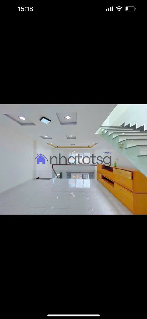 HẺM XE HƠI THÔNG.  NGANG GẦN 5M. SỔ VUÔNG VỨC, KHÔNG LỖI PHONG THUỶ.