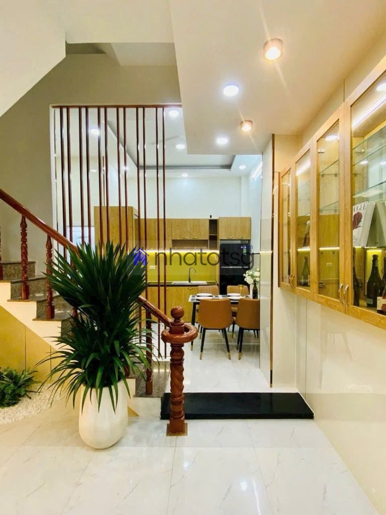 HẺM Ô TÔ 4M, VỊ TRÍ ĐẸP, KHU AN NINH, DÂN TRÍ CAO.