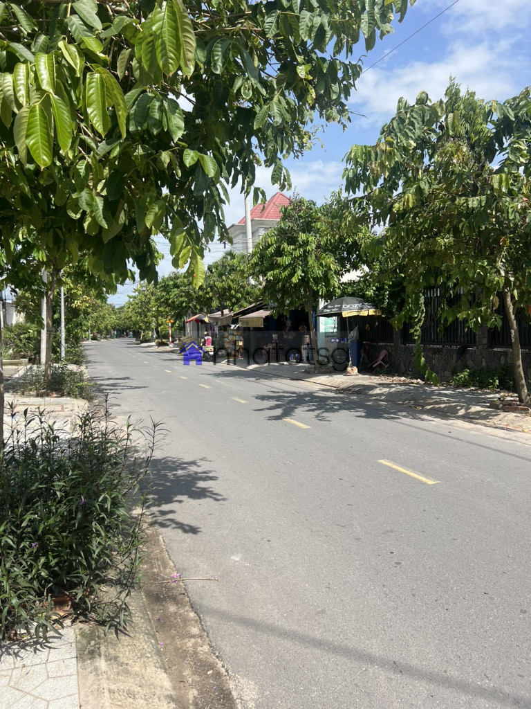 MẶT TIỀN DÒNG TIỀN 15TR/THÁNG - 200M2 NGANG GẦN 6M - 2 TẦNG VUÔNG A4 NỞ HẬU.