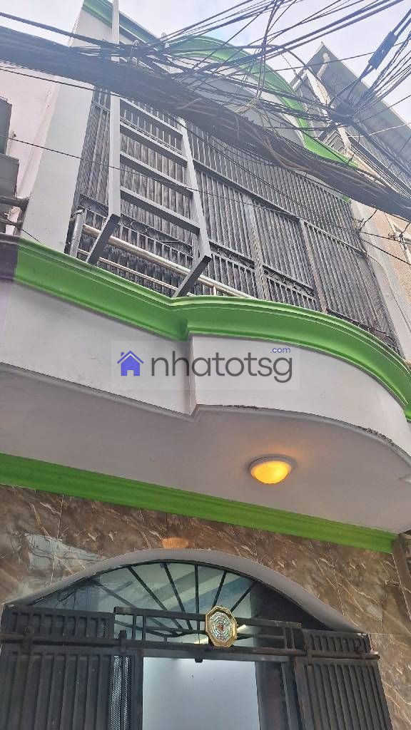 TRUNG TÂM ĐẦY ĐỦ TIỆN ÍCH XUNG QUANH, HẺM RỘNG 3M THẲNG 1 TRỤC, NHÀ VUÔNG VỨC, PHÁP LÝ SẠCH CÔNG CHỨNG NGAY.