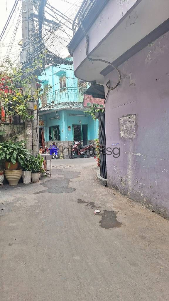 TRUNG TÂM ĐẦY ĐỦ TIỆN ÍCH XUNG QUANH, HẺM RỘNG 3M THẲNG 1 TRỤC, NHÀ VUÔNG VỨC, PHÁP LÝ SẠCH CÔNG CHỨNG NGAY.