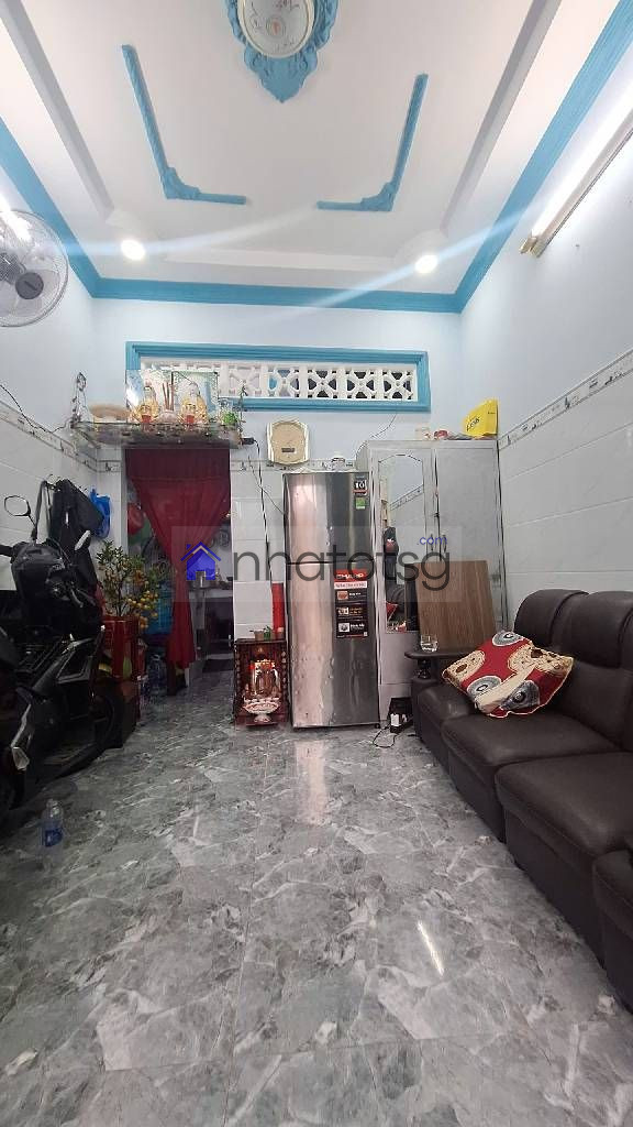 TRUNG TÂM ĐẦY ĐỦ TIỆN ÍCH XUNG QUANH, HẺM RỘNG 3M THẲNG 1 TRỤC, NHÀ VUÔNG VỨC, PHÁP LÝ SẠCH CÔNG CHỨNG NGAY.