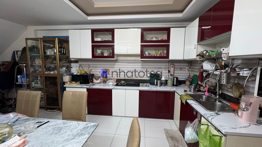 KHU VỰC AN NINH DÂN TRÍ SẠCH SẼ, SÁT MẶT TIỀN PHAN HUY ÍCH.