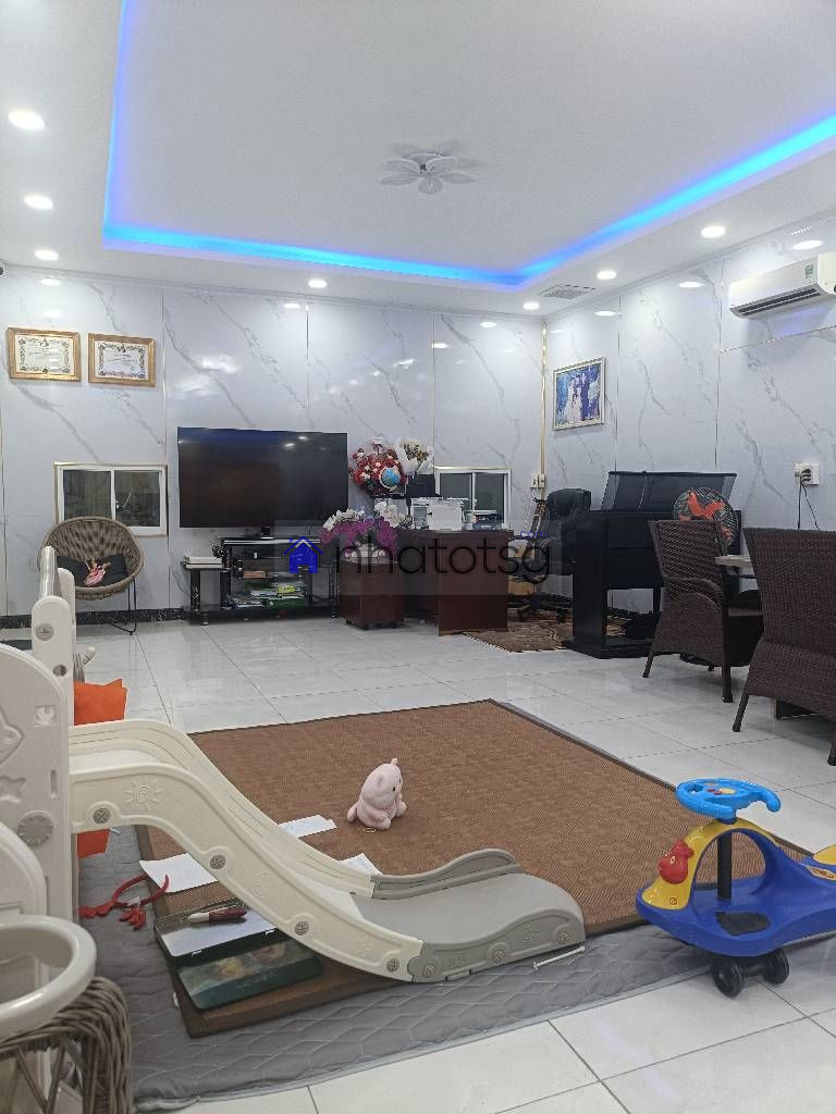 NHÀ XƯỞNG SẢN XUẤT KINH DOANH. KẾT HỢP NHÀ Ở GIA ĐÌNH.