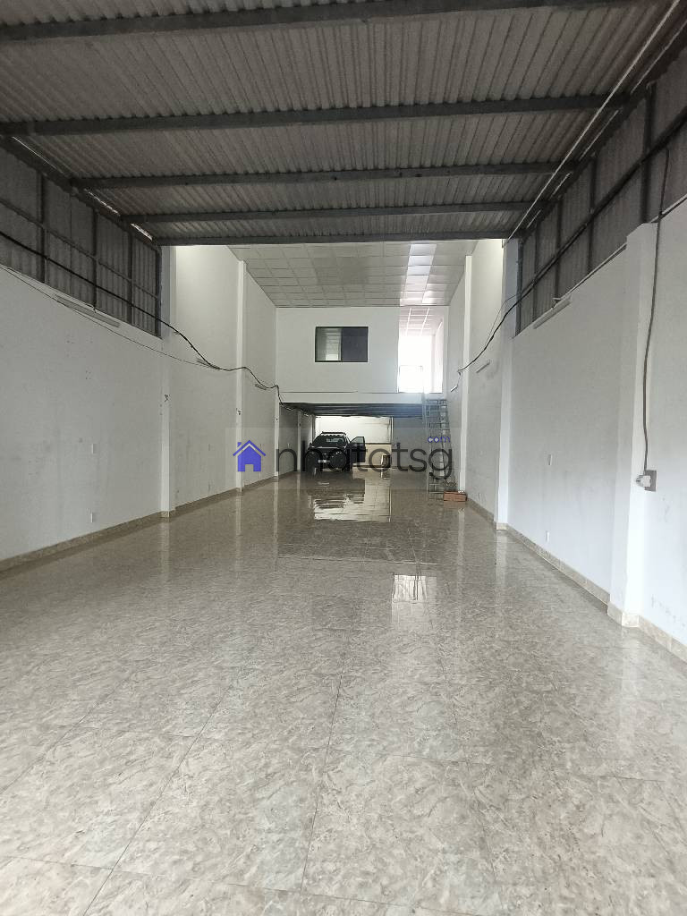 MẶT TIỀN ĐƯỜNG NHỰA KINH DOANH TỐT. GẦN TRUNG TÂM THỊ TRẤN HÓC MÔN , LÝ THƯỜNG KIỆT.