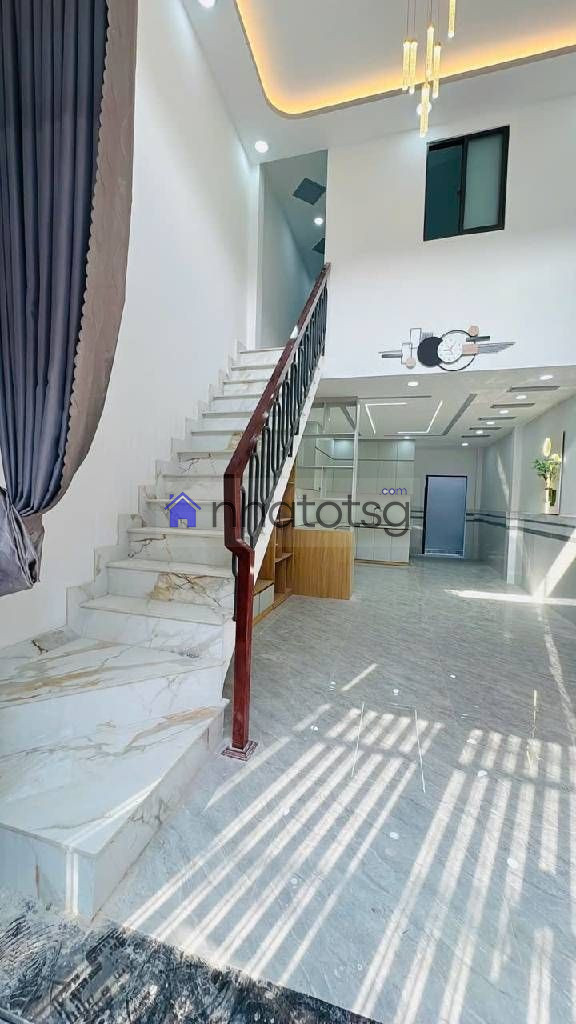 NHÀ ĐẸP BÀ ĐIỂM ( XUÂN THỚI THƯỢNG CŨ) VÀO Ở NGAY.