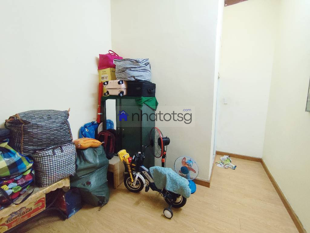 HẺM XE HƠI 5M - NGANG 5M - NGAY EMART 2.