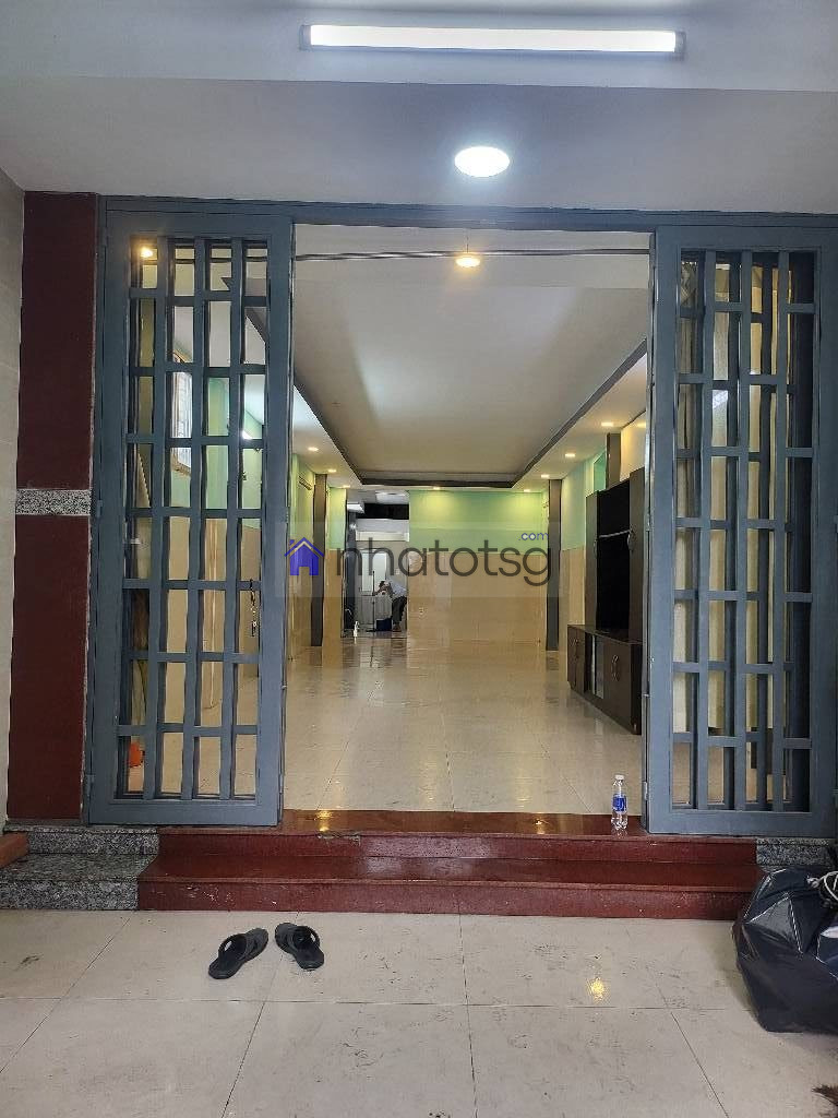 SIÊU PHẨM MẶT TIỀN, KHU ĐẤT THÁNH, BẮC HẢI, GIÁP Q10, ĐƯỜNG NHỰA, NGAY CHỢ NAM HÒA,  3 TẦNG.