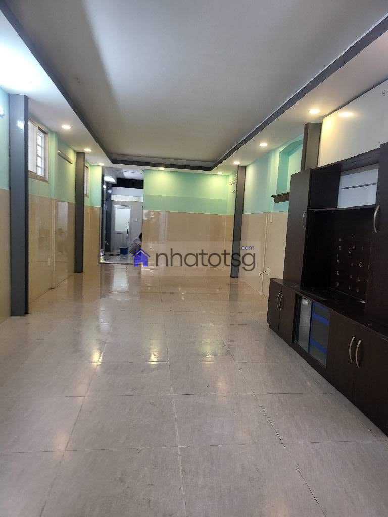 SIÊU PHẨM MẶT TIỀN, KHU ĐẤT THÁNH, BẮC HẢI, GIÁP Q10, ĐƯỜNG NHỰA, NGAY CHỢ NAM HÒA,  3 TẦNG.