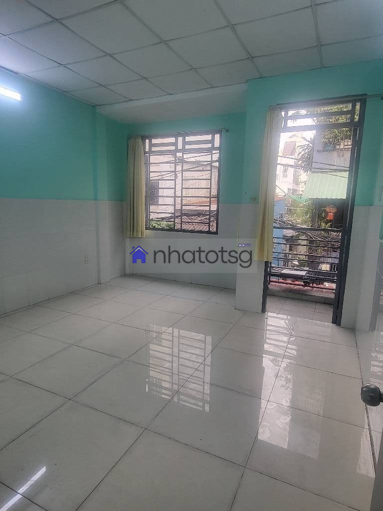 SIÊU PHẨM MẶT TIỀN, KHU ĐẤT THÁNH, BẮC HẢI, GIÁP Q10, ĐƯỜNG NHỰA, NGAY CHỢ NAM HÒA,  3 TẦNG.