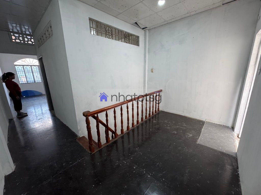 HẺM XE HƠI THÔNG THOÁNG, KHU DÂN CƯ AN NINH. CHO THUÊ DÒNG TIỀN ỔN ĐỊNH.