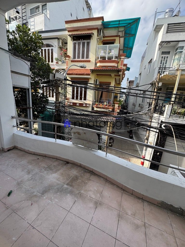 HẺM XE HƠI THÔNG THOÁNG, KHU DÂN CƯ AN NINH. CHO THUÊ DÒNG TIỀN ỔN ĐỊNH.