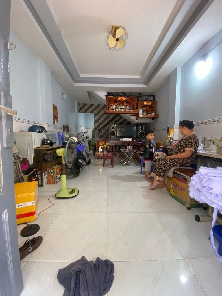 GẦN MẶT TIỀN, CÁCH CHỢ BẢO NGỌC TÚ 20M, GẦN CHỢ PHẠM VĂN BẠCH, SÂN GOLF TÂN SƠN NHẤT, NHÀ GA T3 SÂN BAY, GA METRO SỐ 2.