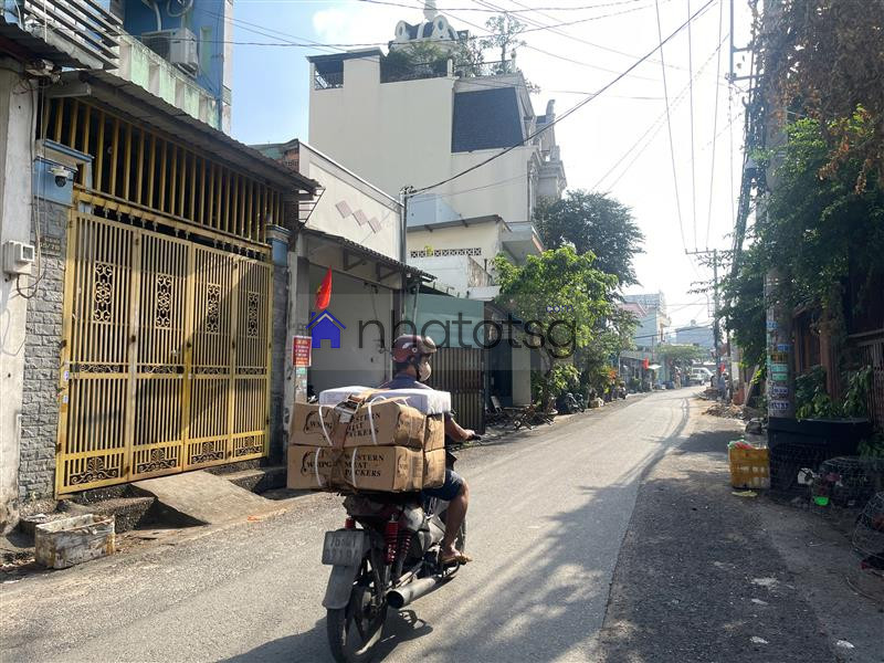 SÁT TRUNG MỸ TÂY – NHÀ ĐẸP – ĐÚC 2 LẦU. VỊ TRÍ TIỆN ÍCH ĐẦY ĐỦ