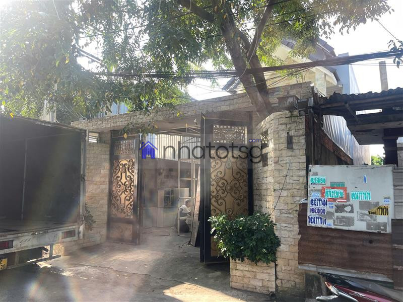 SÁT TRUNG MỸ TÂY – NHÀ ĐẸP – ĐÚC 2 LẦU. VỊ TRÍ TIỆN ÍCH ĐẦY ĐỦ