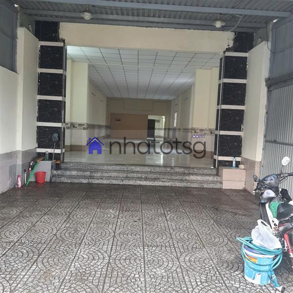 MẶT TIỀN  – DIỆN TÍCH LỚN  - KHÔNG CẤM TẢI LỚN – TIỆN LÀM KHO, XÂY MỚI, KINH DOANH.