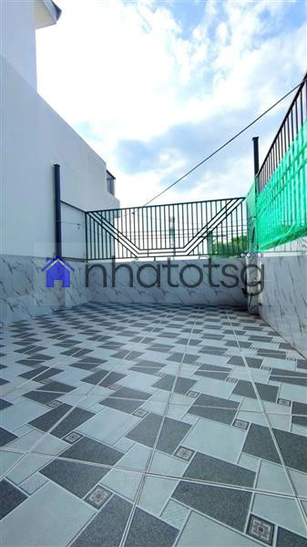 NHÀ 3 TẦNG MẶT TIỀN 12M - VIP HÓC MÔN –DT 102M2– FULL ODT – KD ĐỈNH. 