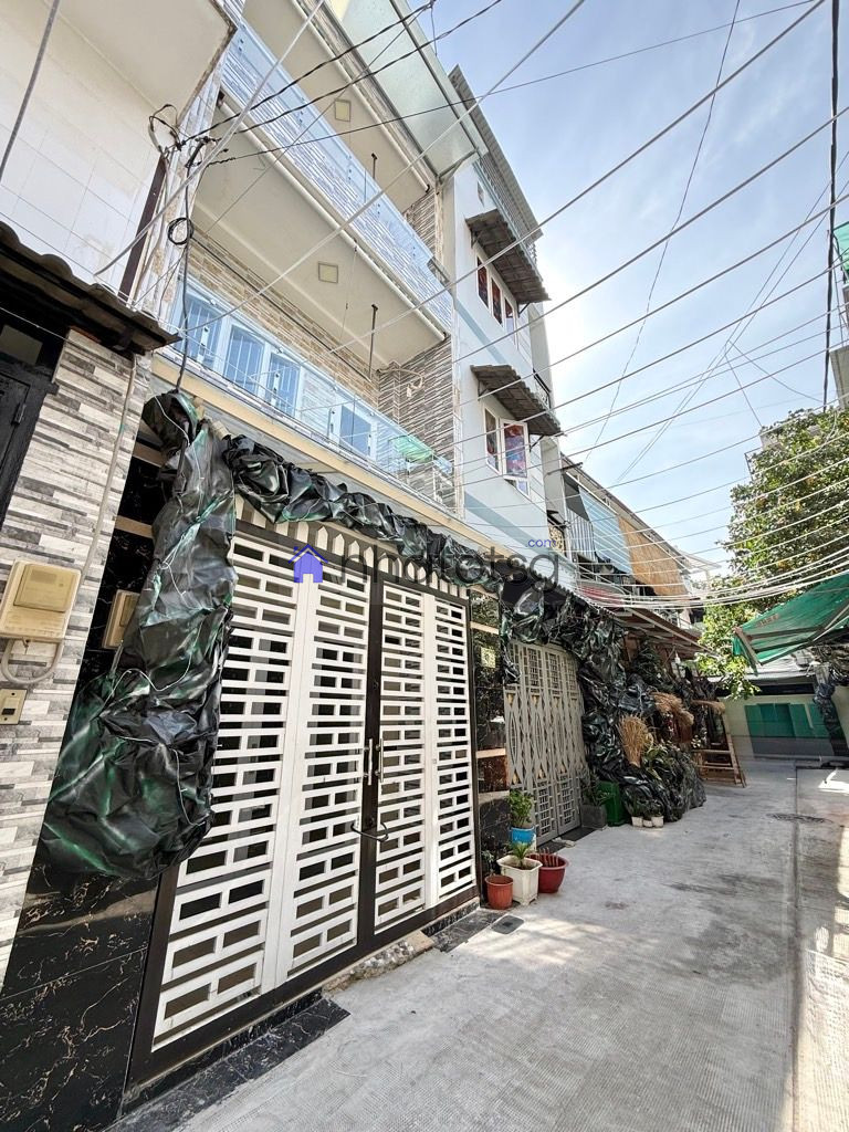 HXH 4M- 3 TẦNG BTCT - 4PN 5WC MỚI Ở NGAY