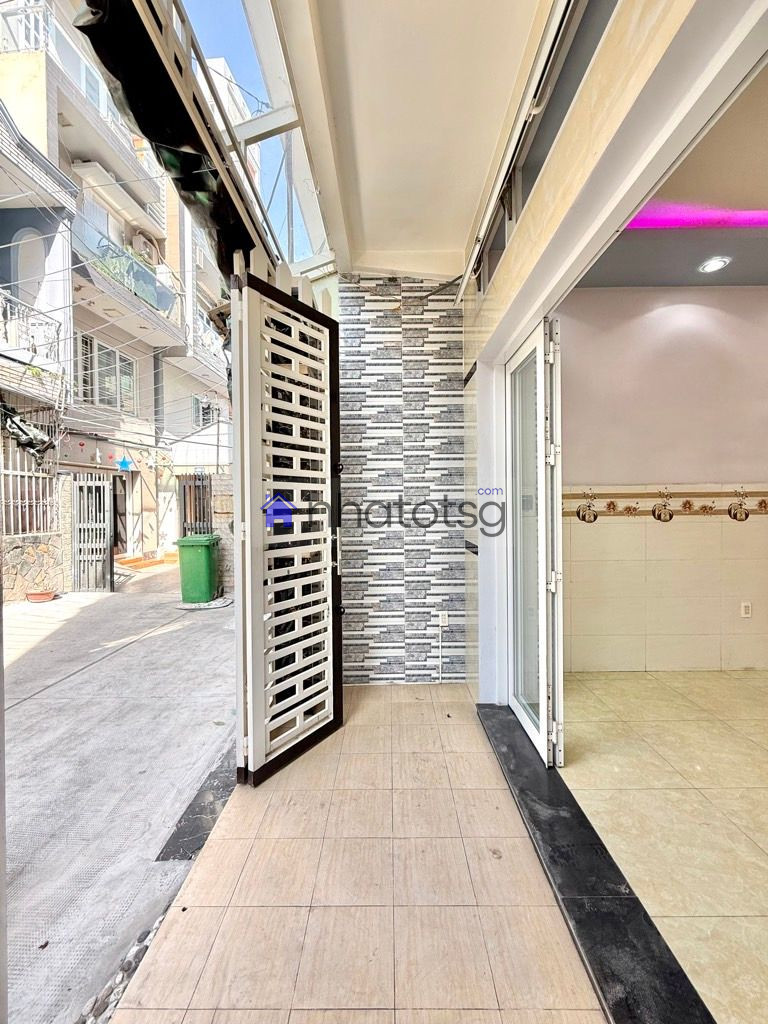 HXH 4M- 3 TẦNG BTCT - 4PN 5WC MỚI Ở NGAY