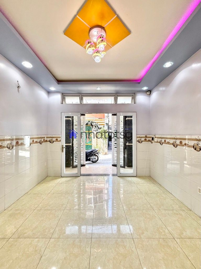 HXH 4M- 3 TẦNG BTCT - 4PN 5WC MỚI Ở NGAY