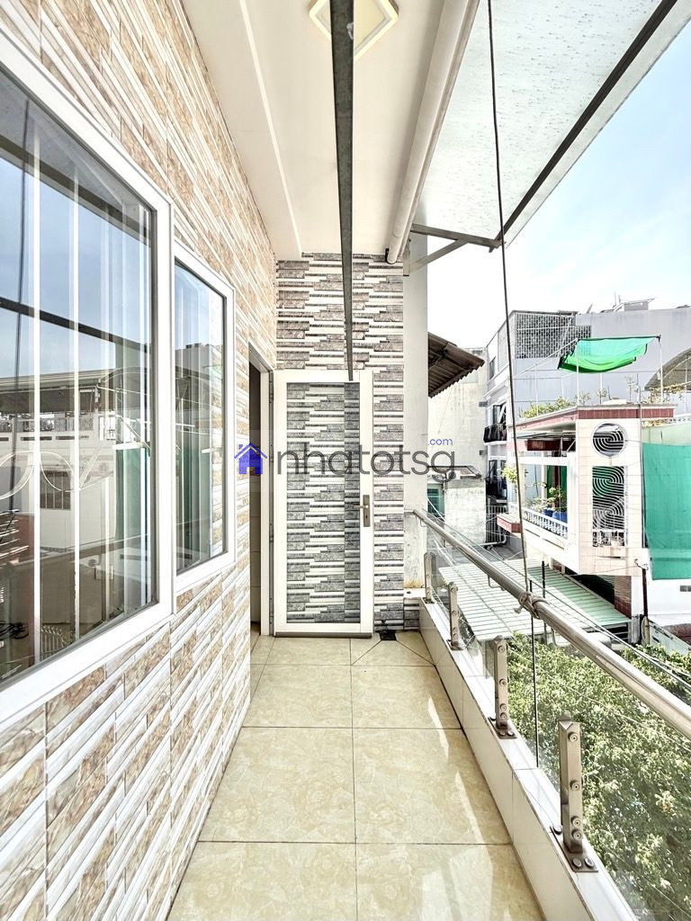 HXH 4M- 3 TẦNG BTCT - 4PN 5WC MỚI Ở NGAY