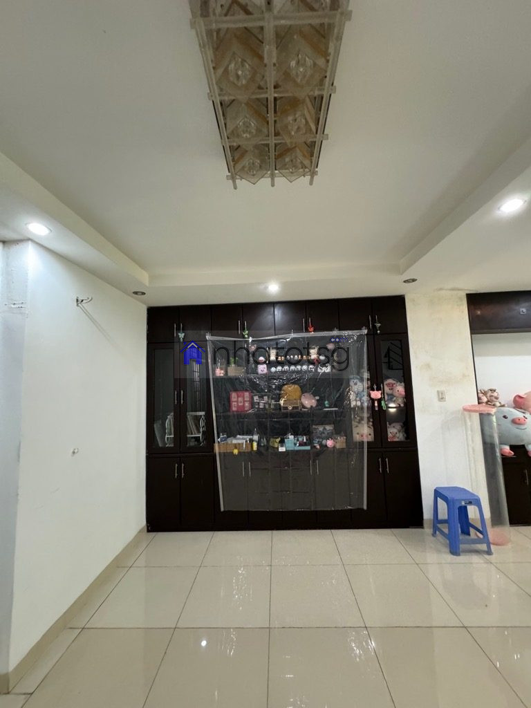 XE HƠI NGỦ TRONG NHÀ - NHÀ 5 TẦNG BTCT - NGANG ĐẸP BỀ THẾ 5.1M