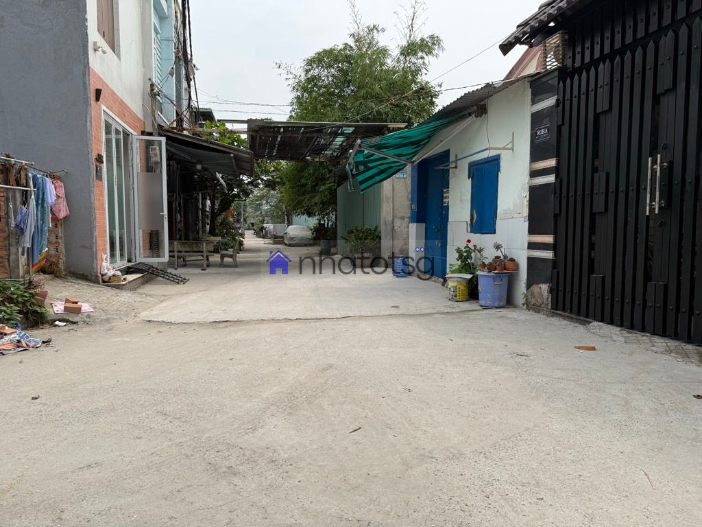 DIỆN TÍCH LỚN, HẺM Ô TÔ THÔNG. KHÔNG GIAN RỘNG RÃI, RẤT PHÙ HỢP CHO GIA ĐÌNH ĐÔNG NGƯỜI HOẶC VỪA Ở VỪA LÀM VIỆC.