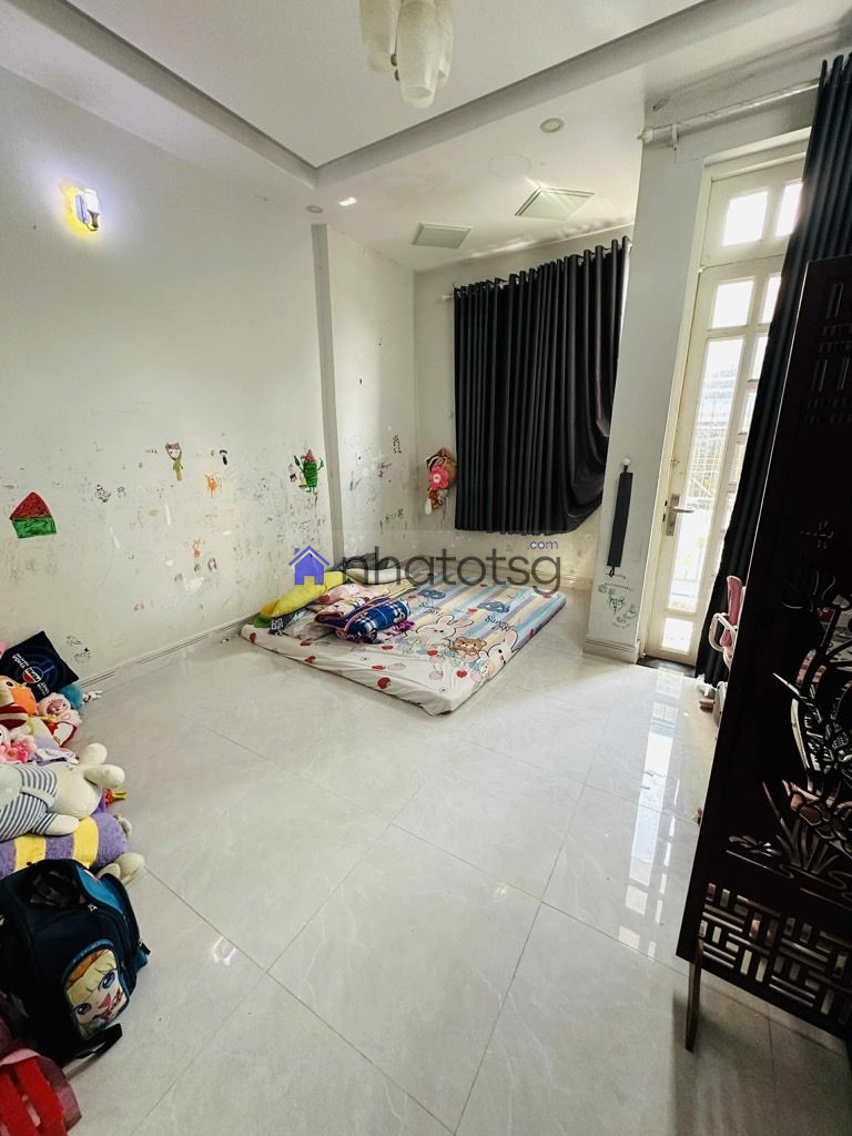 Trung Tâm Gò Vấp - Sát Hẻm Xe Hơi - Ngang Chuẩn 4m - Sổ Nở Hậu Tài Lộc - Khu Xây Dựng Cao Tầng