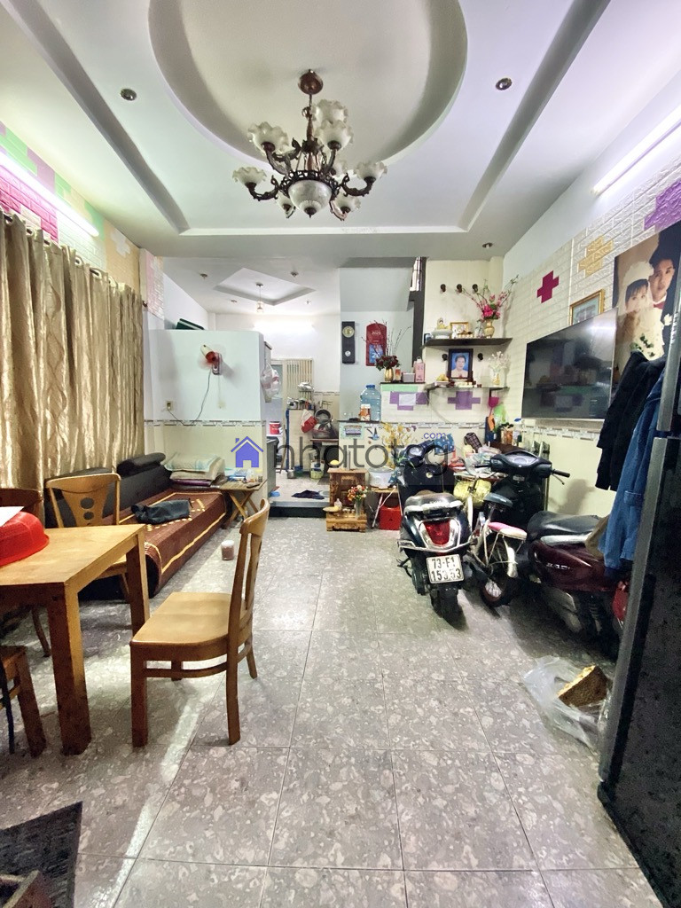 GIÁP QUẬN 10 - 3 TẦNG - HẺM RỘNG 3 MẶT THOÁNG - THÔNG KHẮP NGÃ - SỔ NỞ HẬU