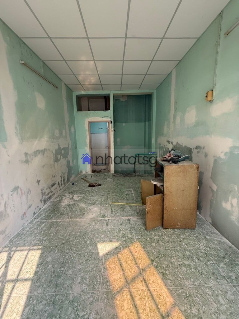 HẺM XE HƠI, CÁCH MẶT TIỀN ĐƯỜNG CHỈ 30M - 3 TẦNG BTCT.