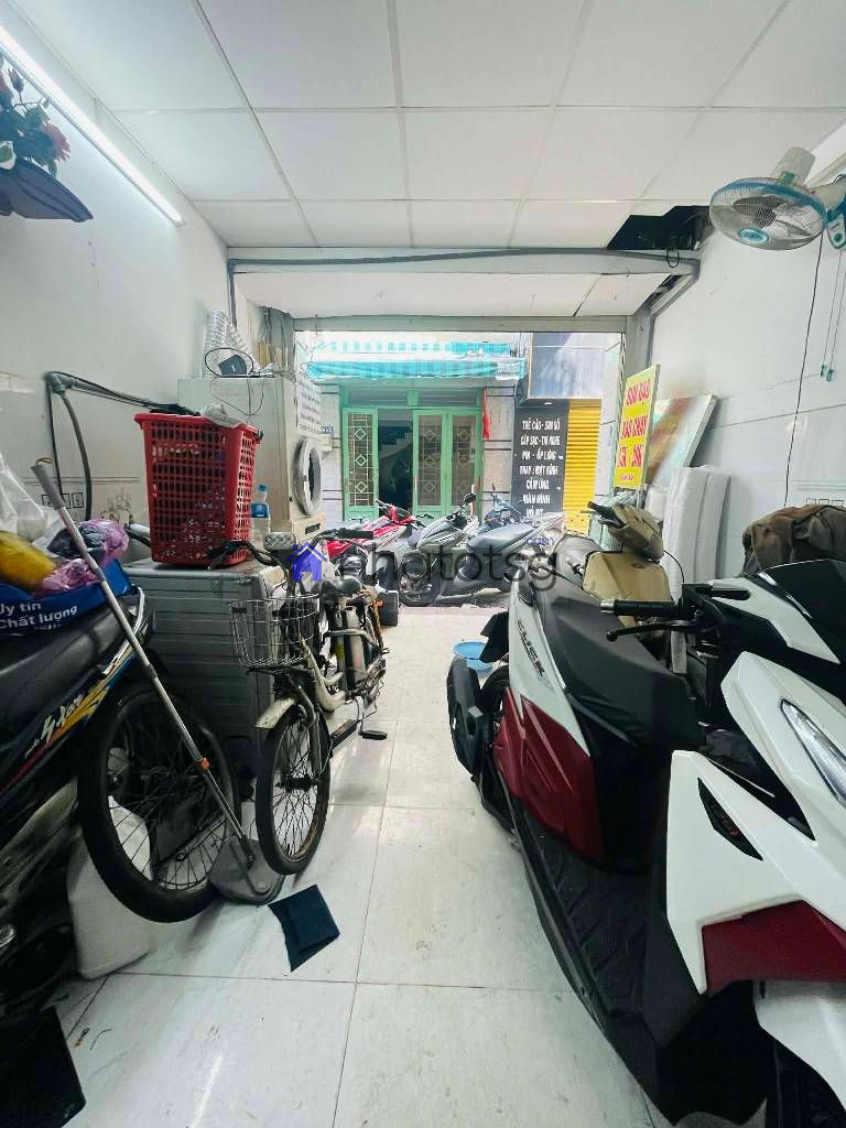 CHỈ VÀI BƯỚC RA MẶT TIỀN - HẺM 3M THÔNG - 3 TẦNG.