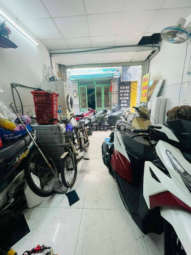 CHỈ VÀI BƯỚC RA MẶT TIỀN - HẺM 3M THÔNG - 3 TẦNG.