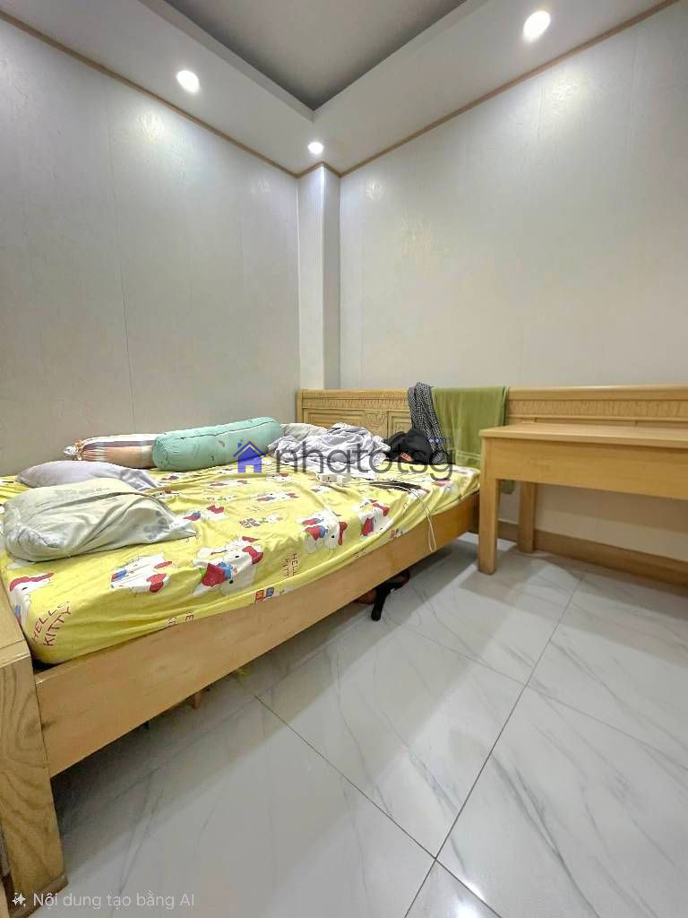 KHU VỰC AN NINH YÊN TĨNH - NGANG 5M - 4PN - NHÀ CHẮC CHẮN ĐẸP.